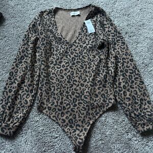 NWT Abercrombie & Fitch Animal Print Bodysuit